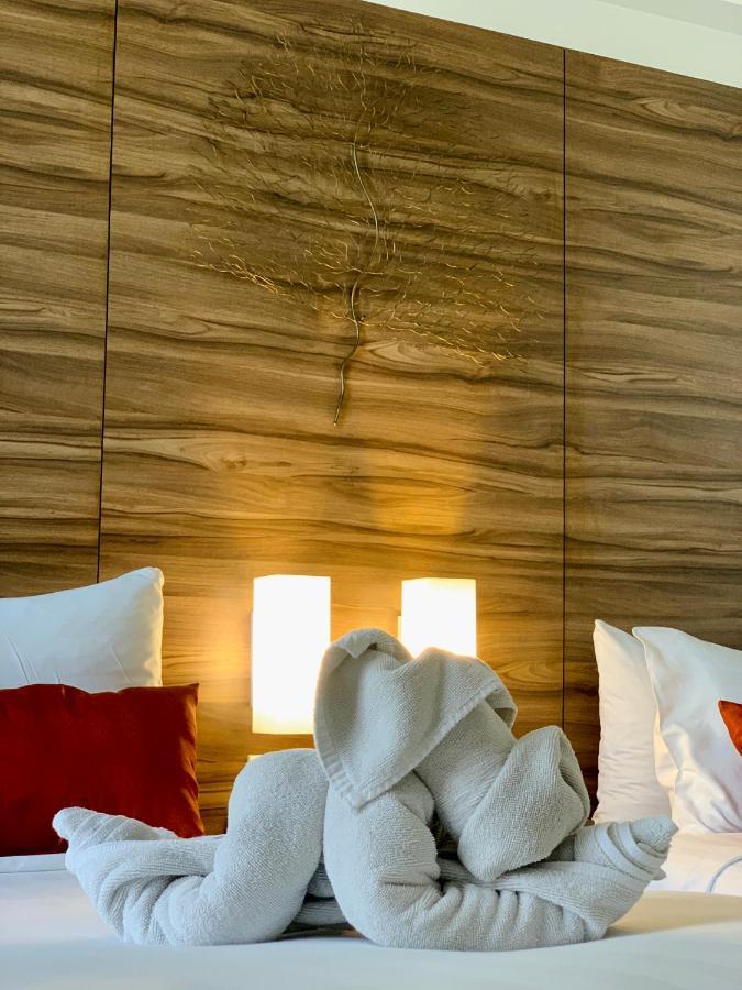 Grand Zuri Kuta Bali Hotel Екстериор снимка