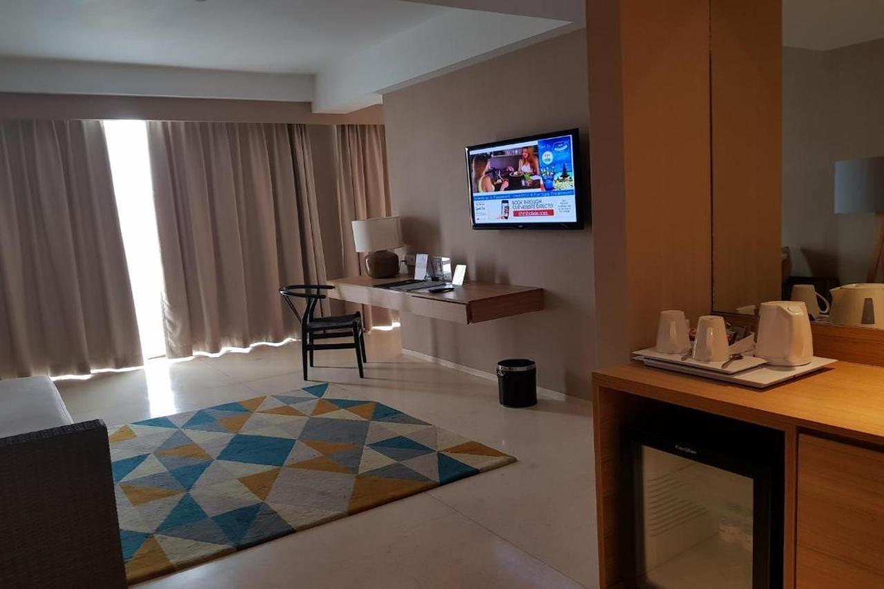 Grand Zuri Kuta Bali Hotel Екстериор снимка