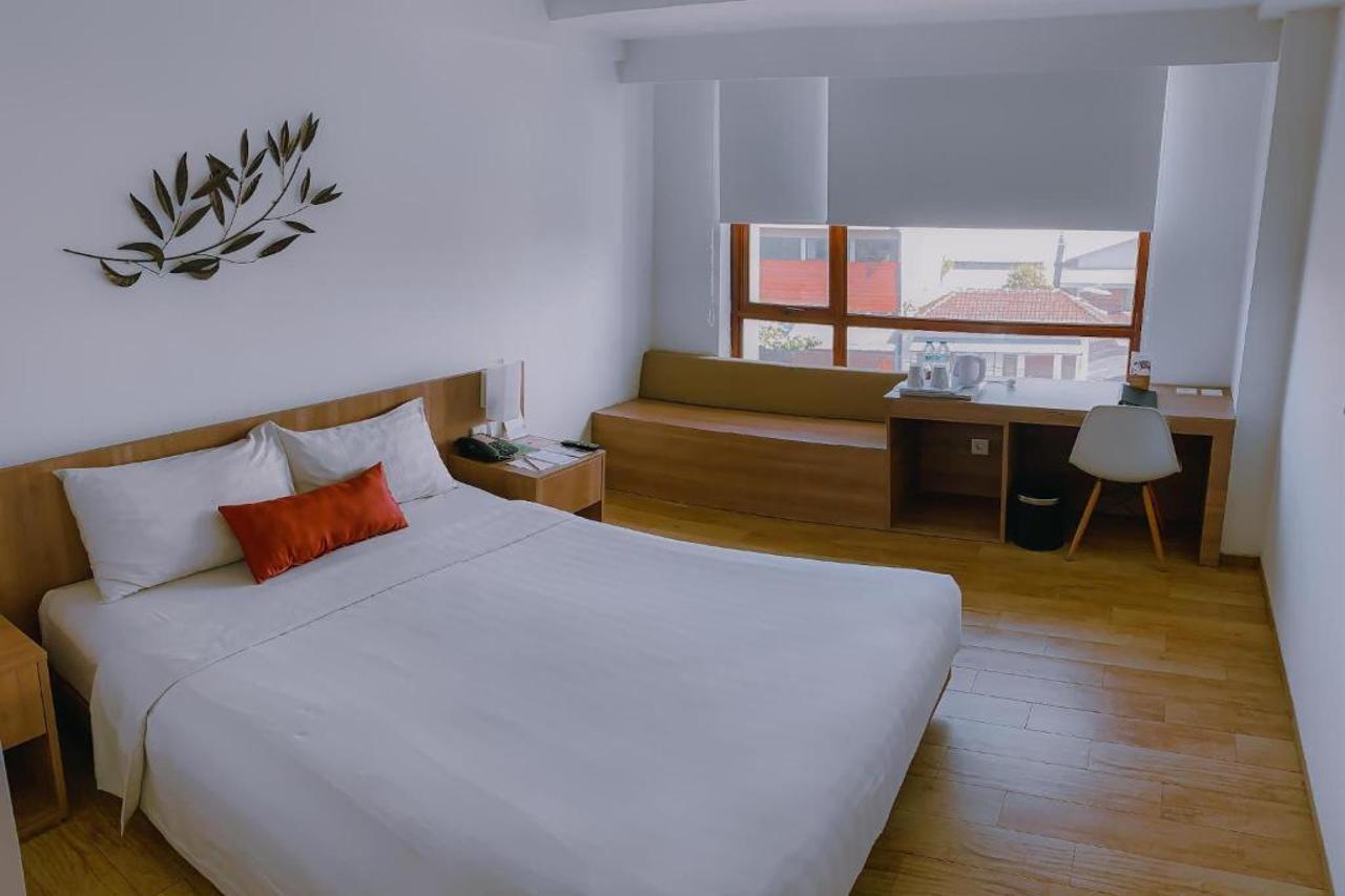 Grand Zuri Kuta Bali Hotel Екстериор снимка