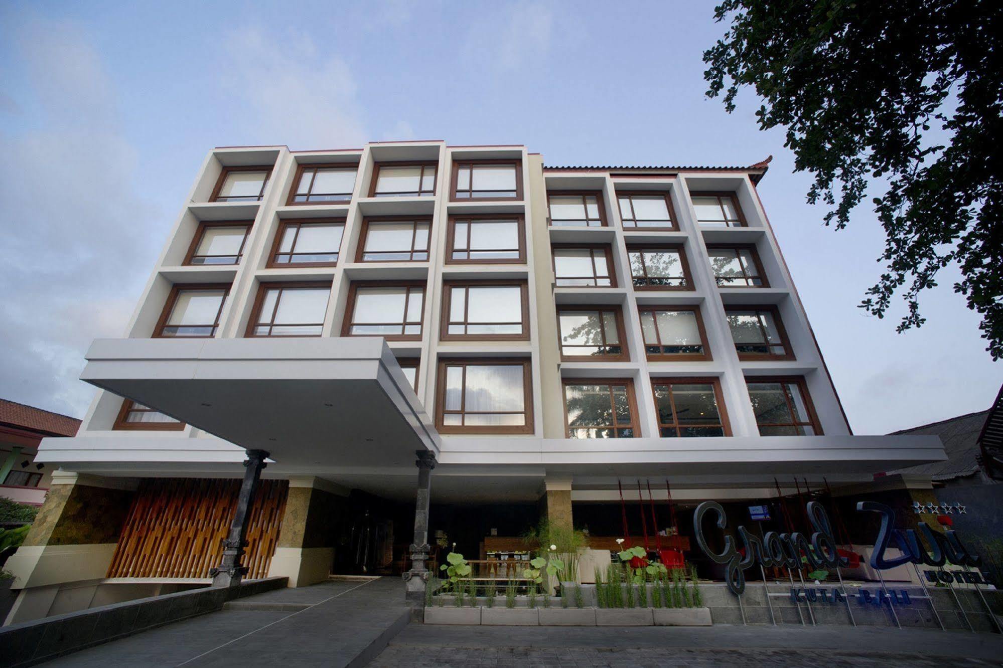 Grand Zuri Kuta Bali Hotel Екстериор снимка